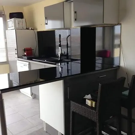 דירה Vue Port Terrasse 45m2 150 M De La 40 M2 4 Personnes *