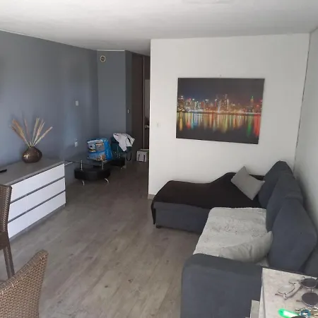 Vue Port Terrasse 45m2 150 M De La 40 M2 4 Personnes * אגדה